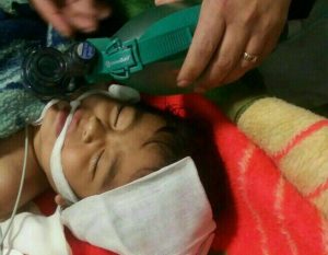تصویر از کودک ۱۸ ماهه غرق شده در استخر احیاء قلبی ریوی شد