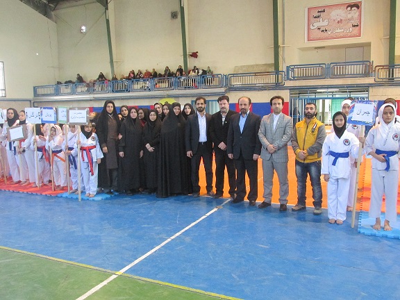 تصویر از برگزاری مسابقات کاراته دانش‌آموزی در شهرستان دماوند+تصاویر